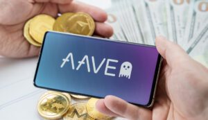 AAVE Aumenta 20% e Bitcoin Reconquista Marca de US$ 105 Mil