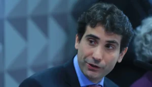 Galípolo Explica os Pilares da Agenda do BC: Comunicação, Inovação e Crédito Mais Barato