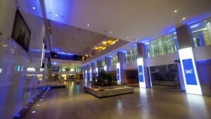 Ibovespa B3 Encerra com Alta de 0,51% Impulsionado por Ações da Petrobras; Dólar Registra Menor Valor do Ano