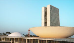 Projeto de Lei Propõe Licença Obrigatória para Traders e Mineradores de Criptomoedas no Brasil