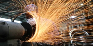 Produção Industrial Registra Crescimento de 0,1% de Março para Abril