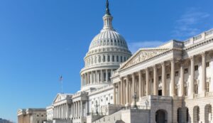 Comitê Bancário dos EUA Estabelece Princípios para Regulação do Mercado de Criptomoedas