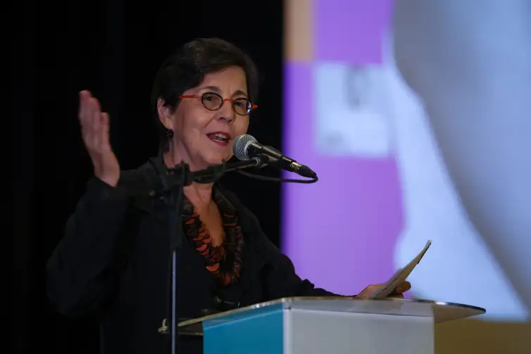 Rio de Janeiro (RJ), 12/03/2026 – A diretora do Banco Nacional de Desenvolvimento Econômico e Social (BNDES), Tereza Campello durante anúncio de apoio a ações de proteção às mulheres e empreendedorismo feminino na sede do banco, no centro do Rio de Janeiro. Foto: Tomaz Silva/Agência Brasil